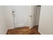 플러싱 아파트 1Bed 1Bath 노던과파슨 1층나무 히팅과온수포함 기차및전철역도보 