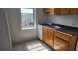 플러싱 아파트 1Bed 165가 43Ave. 4층나무 Top Floor 히팅과온수포함 노던1블럭 교통편리 환하고깨끗