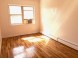 코로나 55-22 97가 1,2,3층과지하 3Family House 3Bed 2Bath 