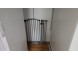 후레쉬메도우 3Bed 1Bath 164가 65Ave. 2층나무 물만포함 주차별도 주차편리 495근방 교통편리