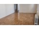 플러싱 아파트 2Bed 1Bath 168가 36Ave. 6층나무 넓은거실과침실 히팅과온수포함 기차역과노던2.5블럭 지하에세탁실 