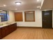 베이사이드 2Bed 1Bath 203가 28Ave. 바닥타일 전부포함 1200sf. 실내세탁기 주차편리