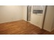 베이테라스 3Bed 2Bath 18Ave. Bell Blvd. 3층나무 물만포함 1200sf. 새페인트 새식기세척기 주차가능 