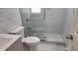 플러싱 4Bed 2Bath 164가 43Ave. 2층나무 물만포함 전부새로개조 주차가능 기차역도보가능