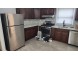 플러싱 4Bed 2Bath 164가 43Ave. 2층나무 물만포함 전부새로개조 주차가능 기차역도보가능