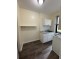 플러싱 1Bed 1Bath 샌포드와 Murray St. 1층나무 히팅과온수포함 새록개조 큰사이즈 기차역도보