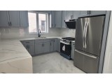 베이사이드 새집 2Bed 2Bath 202가 45Ave. 1층나무 둿마당 히팅과온수포함 둿마당 주차편리 