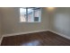 베이사이드 새집 2Bed 2Bath 202가 45Ave. 1층나무 둿마당 히팅과온수포함 둿마당 주차편리 