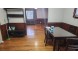 후레쉬메도우 2Bed 1Bath 183가 64Ave. 1층나무 전부포함 지하에세탁실및욕실 주차아주편리