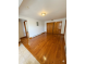 플러싱 2Bed 2Bath 159가 43Ave. 2층나무 전부포함 깨끗하고환함 