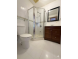 플러싱 2Bed 2Bath 159가 43Ave. 2층나무 전부포함 깨끗하고환함 
