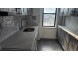 플러싱 아파트 1Bed 1Bath 150가 35Ave. 4층나무 히팅과온수포함 전부새로개조 전부새것 넓은거실과많은클라젯 1층에세탁실 한양마트 기차역 노던1블럭