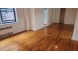 베이사이드 아파트 1Bed 216가 77Ave.4층나무 히팅과온수포함 세탁실지하 주차편리 조용하고깨끗 495근처
