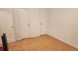 후레쉬메도우 1Bed 1Bath 150가 59Ave. 2층나무 히팅과온수포함 새로개조 주차편리 495고속도로근방