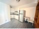 플러싱 2Bed 1Bath 133가 41Ave. 3층나무 기차역및전철역 히팅과온수포함 도서관 교통편리