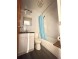 플러싱 2Bed 1Bath 133가 41Ave. 3층나무 기차역및전철역 히팅과온수포함 도서관 교통편리