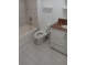 베이사이드 3Bed 2Bath 223가 43Ave. 2층나무 물만포함 호수가근처 발코니 벽걸이A/C Nopet 주차별도($150)